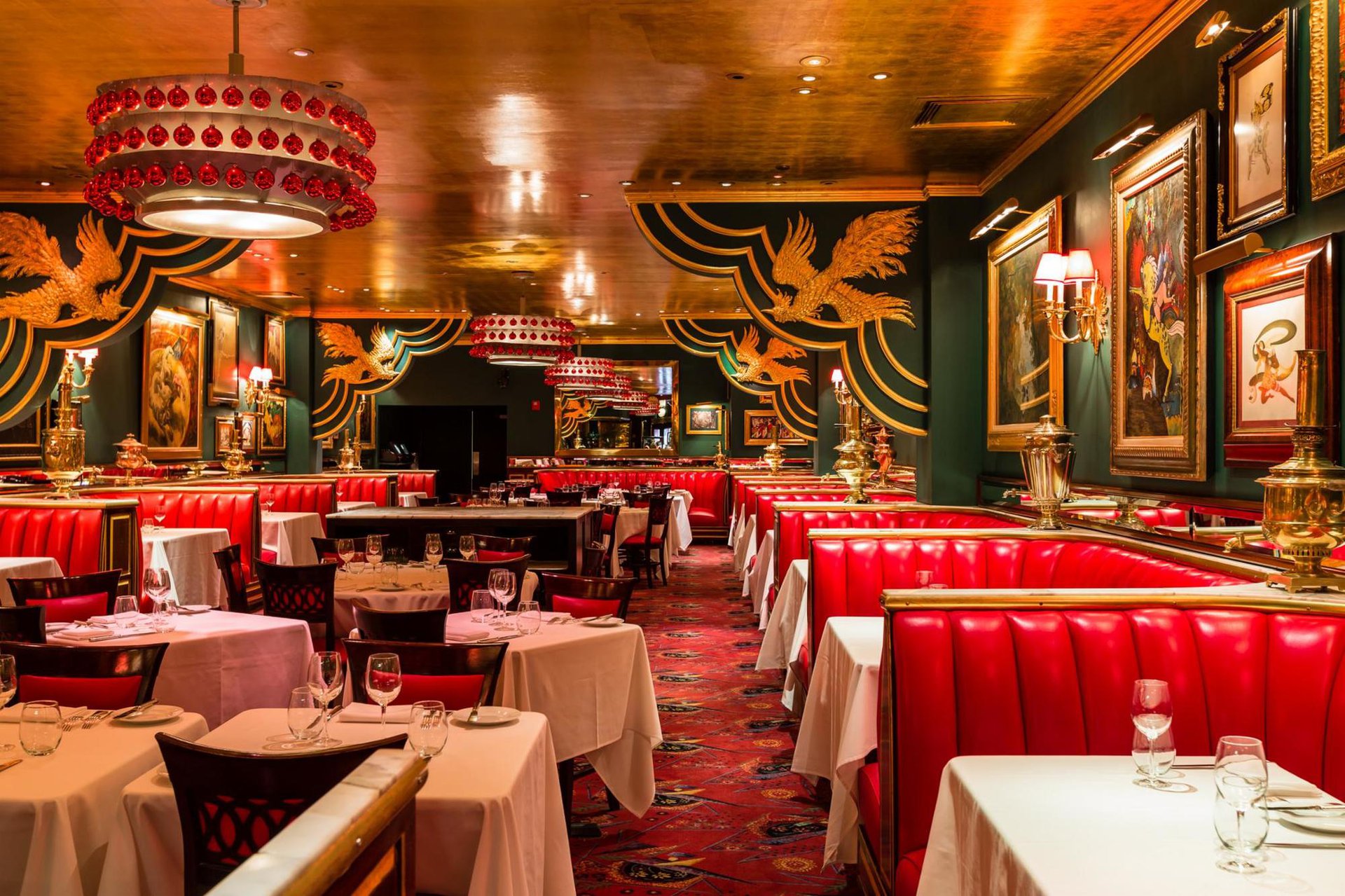 MAIN DINING ROOM